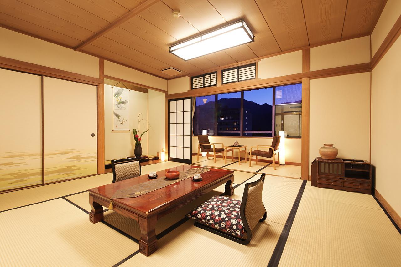 Kotobukiso Hotel Shin'onsen Zewnętrze zdjęcie